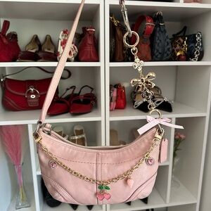 Coach Pink Mini SoHo Hobo Bag 🎀🌸